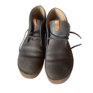 Clarks Mens Brown Oakland Rise Classic Leather Chukka Shoes Size 10.5